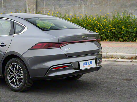 2025�� EV 510KM ���а�