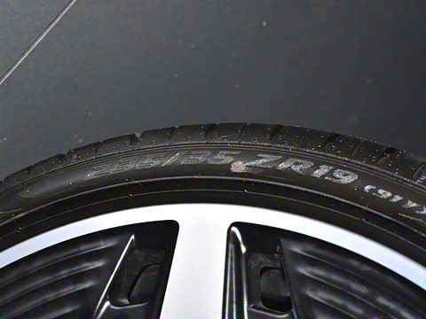 2025�� AMG A 35 4MATIC