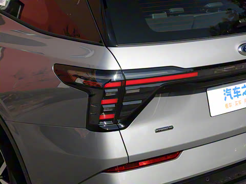 2025�� ���L 2.0T EcoBoost E�춯��������������