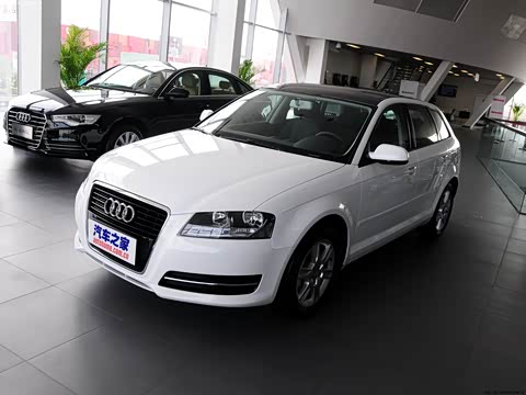 2013�� Sportback 30 TFSI ������