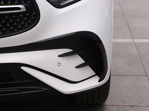 2025�� �Ŀ� GLC 260 4MATIC ����SUV