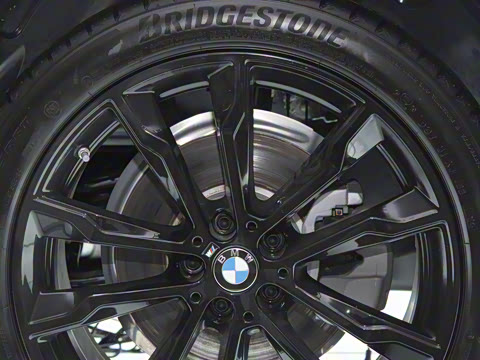 2023�� �Ŀ� xDrive30i ������ M��ҹ��װ