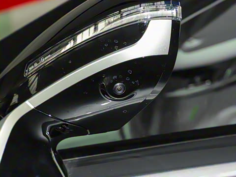 2025�� ���ܰ� 1.6T ��������