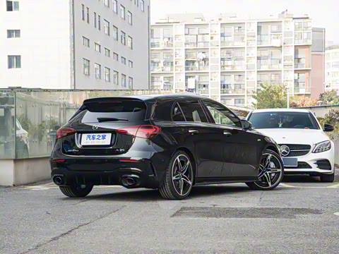 2025�� AMG A 35 4MATIC