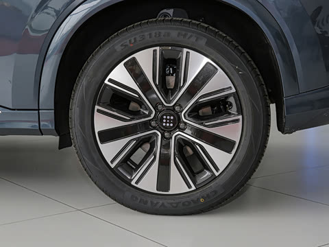 2025�� 165km ��������Pro 7��