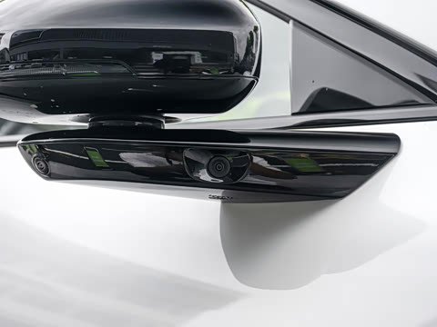 2025�� 600 �������� Max