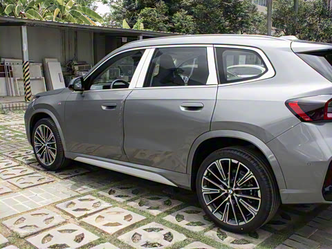 2024�� xDrive25Li M�˶���װ