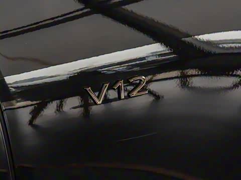 2025�� �Ŀ� S 680 4MATIC ��ҹ��