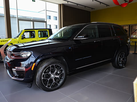 2023�� 4xe �۷��