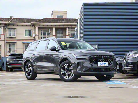 2025�� 2.0T ������춯��