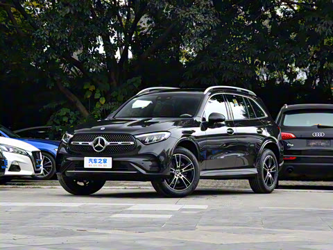 2025�� GLC 260 L 4MATIC ������