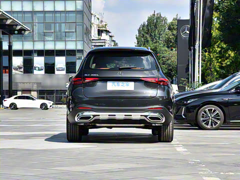 2024�� �Ŀ� GLC 300 L 4MATIC ������ 7��