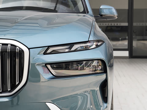 2024�� xDrive40i �����ͺ�����װ