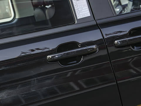 2025�� 2.0L �ֶ���������� 7��