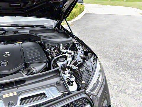 2025�� �Ŀ� GLC 300 L 4MATIC ������ 5��