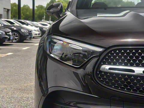 2025�� �Ŀ� GLC 300 L 4MATIC ������ 5��