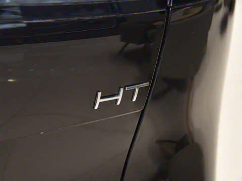 2025�� 825 Max��