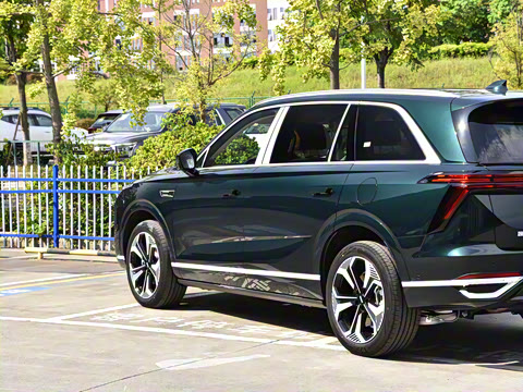 2025�� ���� Ultra