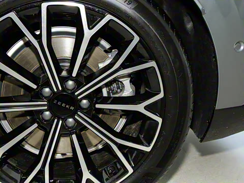 2024�� �����Ǽݰ� 100kWh