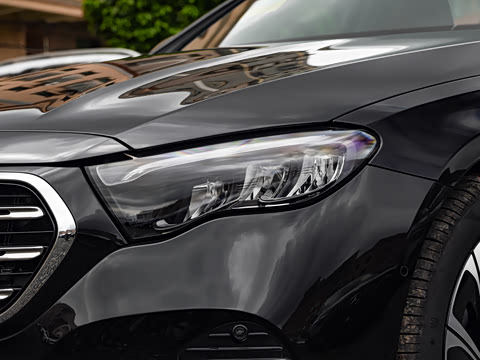 2025�� E 300 L ������