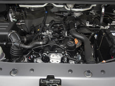 2025�� M5 1.6L ���������� 7��