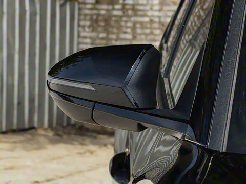 2025�� ;ʤL 1.5T ��Ӣ�� N-Line