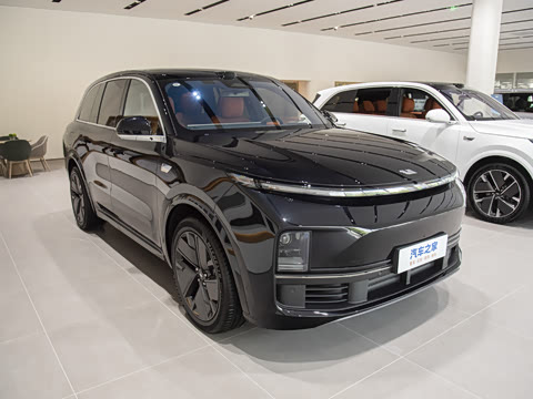 2025�� Max ���ܻ��°�