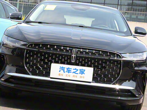 2025�� 2.0T ���ݰ�