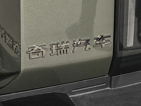 2025�� 501���������