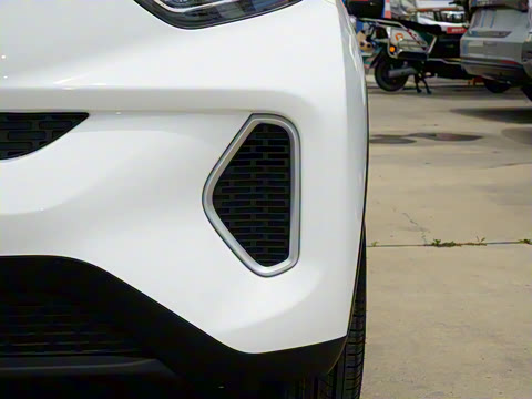 2025�� 251km ϲ���� 25.05kWh