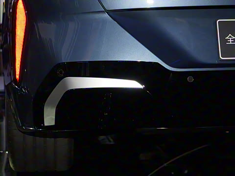 2025�� xDrive30L ������ M�˶���װ