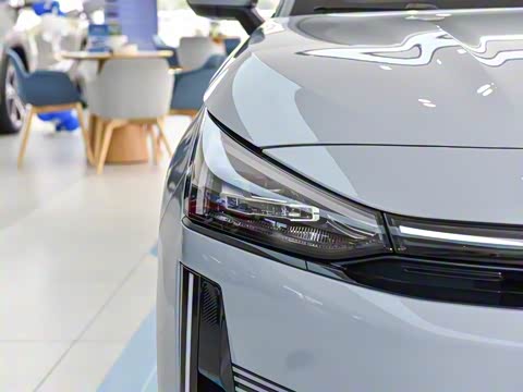 2025�� EM-i 60km ������