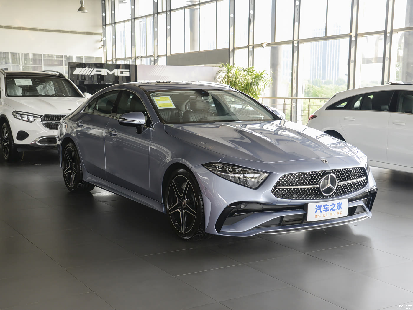 汽车之家>汽车图片>奔驰>奔驰cls>2023款改款cls300动感型>当前车型