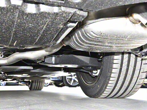 2025�� E 300 L ʱ���˶���