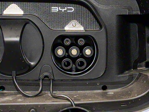 2025�� �Ǽݰ� 305km ���ɰ�