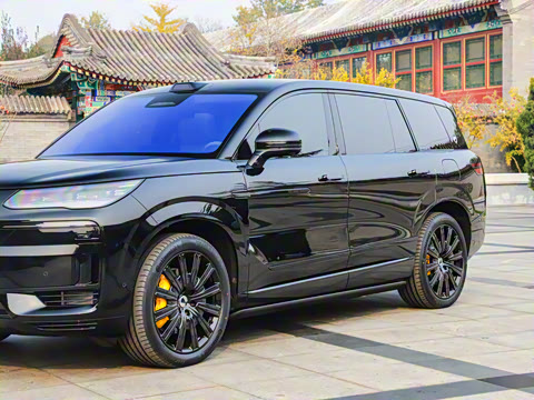 2025�� �콢��