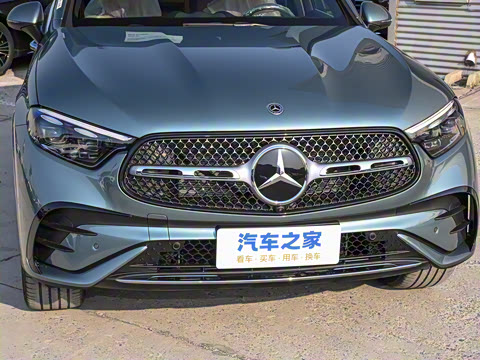 2025�� GLC 300 L 4MATIC ������ 5��