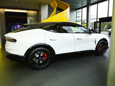 2024�� ELETRE L+