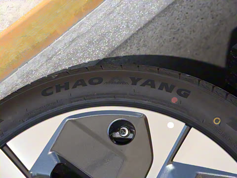 2025�� 620 �������� Plus