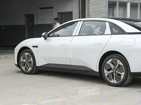 2025�� 515 ������ Plus