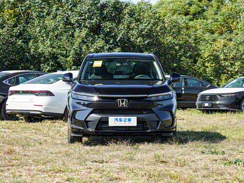 2025�� 240TURBO ������Ӣ�� 5��