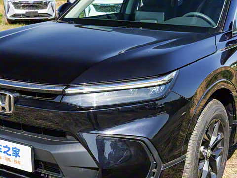 2025�� 240TURBO ������Ӣ�� 5��