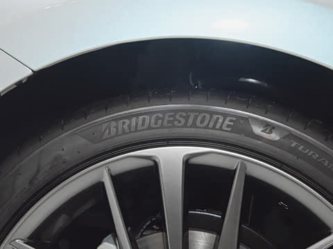 2024�� ˫�� 2.0HXS �˶�Plus��