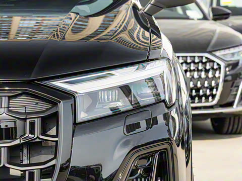 2025�� 55 TFSI quattro S line����ʿ��