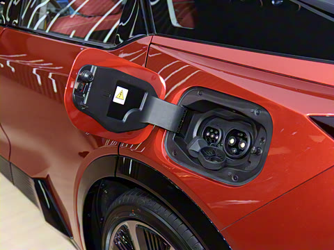 2025�� 630 MAX���а�