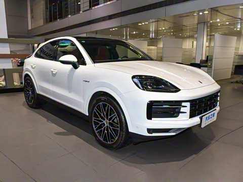 2025�� Cayenne Coup�� E-Hybrid 2.0T