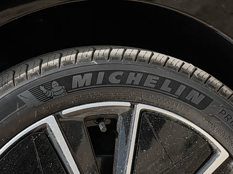 2025�� EV 701KM�����״�������