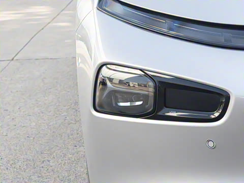 2023�� P7i 702 Max