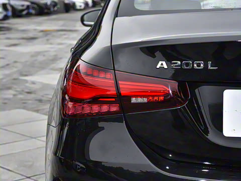 2025�� A 200 L ʱ����