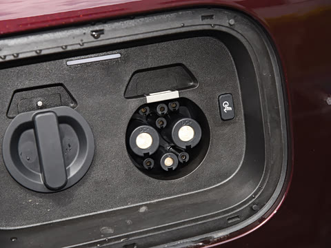 2025�� ���� Max�� 100kWh 6����